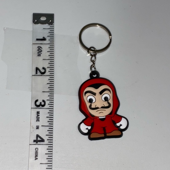 New - Keychain - Money Heist - La Casa De Papel - Picture 6 of 6